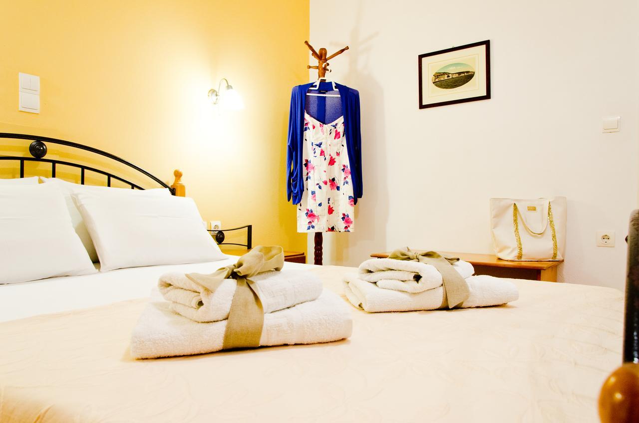 Remezzo Studios & Apartments อามูดี ภายนอก รูปภาพ