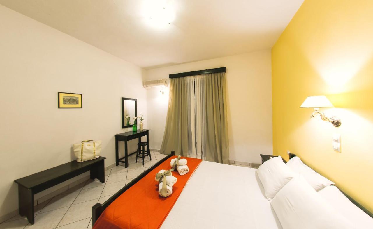 Remezzo Studios & Apartments อามูดี ภายนอก รูปภาพ